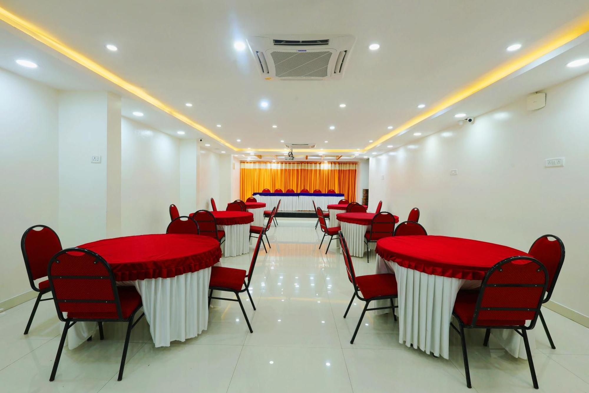 Hotel Grand Regency Rajajinagar, Iskcon Temple - Wtc Bangalore Esterno foto